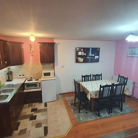 Apartments Milena Zlatibor Akcija Jun 3 Plus 1 Gratis Rum bild