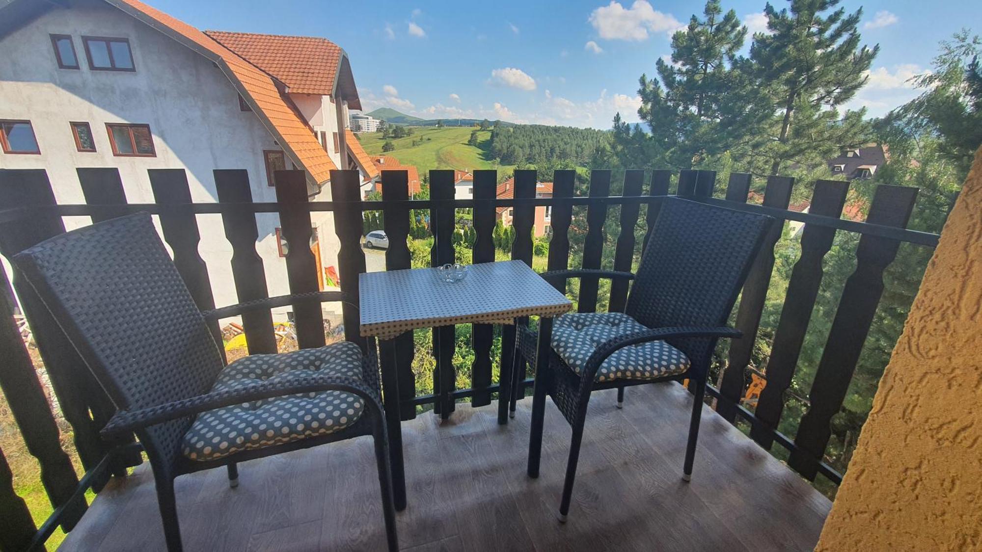 Apartments Milena Zlatibor Akcija Jun 3 Plus 1 Gratis Rum bild